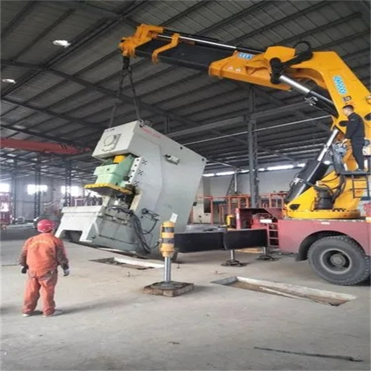 沾化80吨折臂吊车出租附近电话