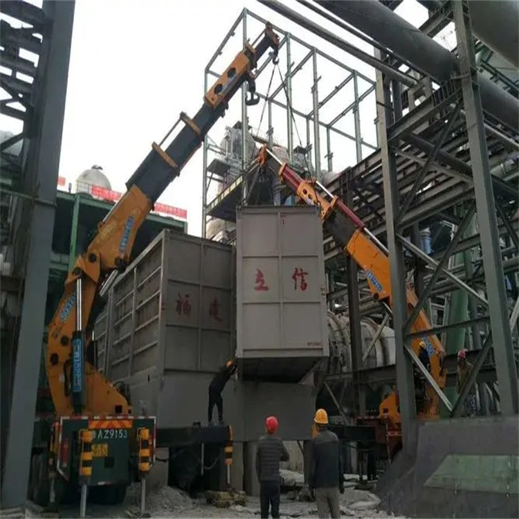 沾化折臂吊车租赁电话