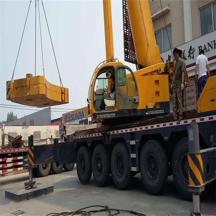 沾化当地吊车出租|机器吊装|75吨|工厂搬迁服务