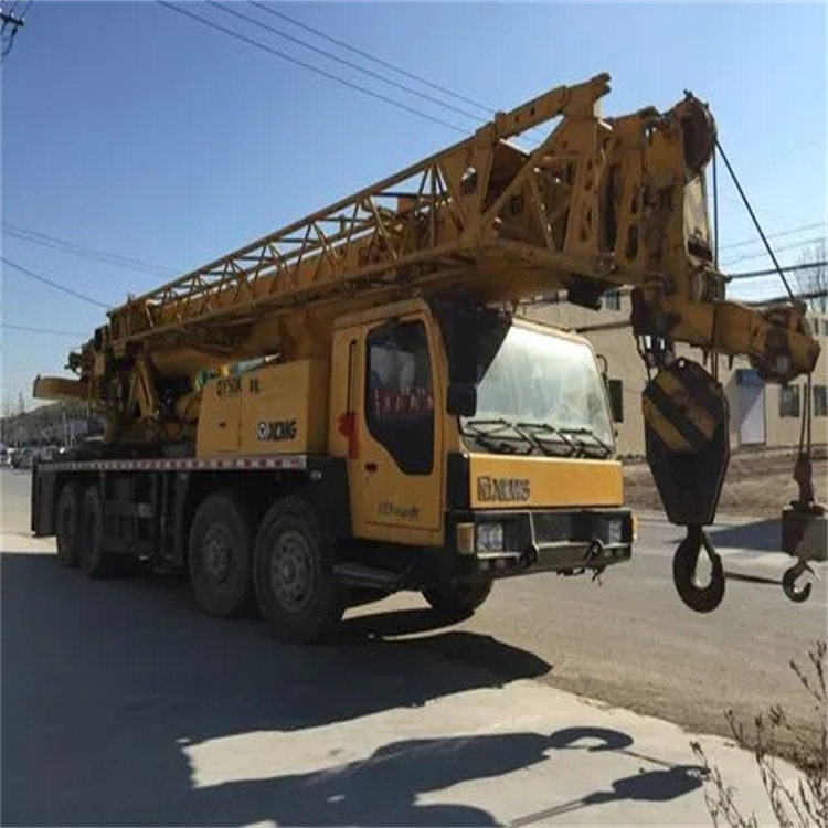 沾化哪里有专业吊车出租